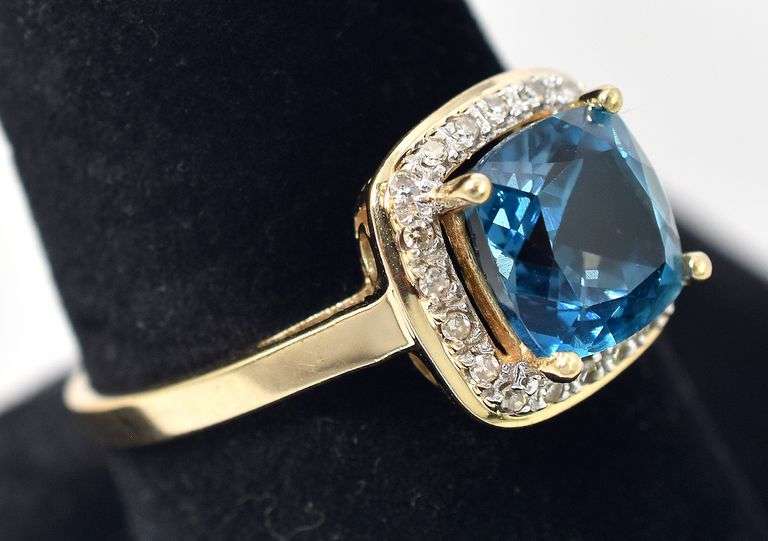 Dreamy 14K Yellow Gold Blue Topaz Gemstone and Diamond Ring
