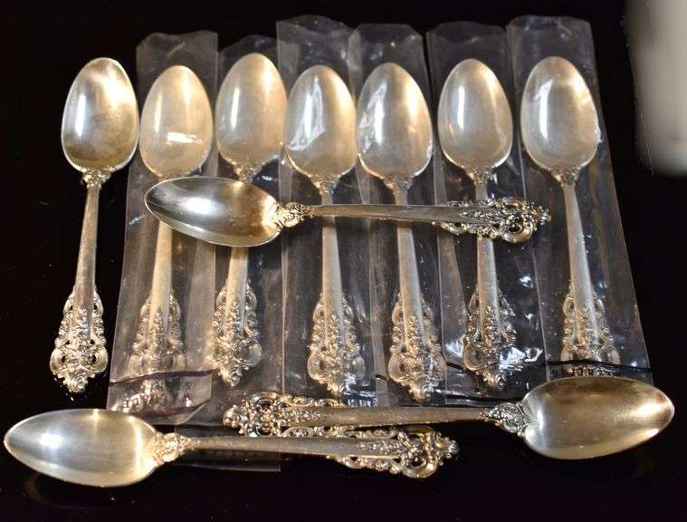 Like-New Service for 10 Grand Baroque Sterling