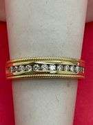 14K YELLOW GOLD DIAMOND BAND