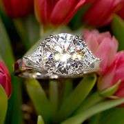 Ladies Huge 5 Ct VVs1 White E-F Simulated Lab Diamond Ring