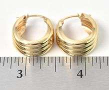 Perfect 14K Yellow Gold Hoop Earrings