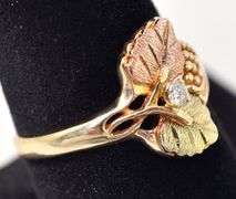 Vintage 10K Tri-Colored Gold Diamond Grape Leaf Ring