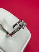 CERTIFIED BRAND NEW 14K WHITE GOLD DIAMOND RING