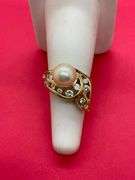 CERTIFIED 14K YELLOW GOLD DIAMOND AND PEARL RING