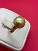 LADIES 14K YELLOW GOLD DIAMOND AND SOUTH SEA PEARL RING