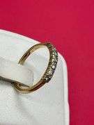 LADIES 14K YELLOW GOLD DIAMOND BAND