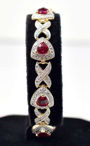 Gorgeous Red Stone Link Bracelet in Sterling Silver 21.3grams