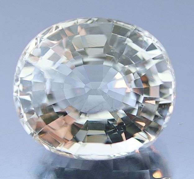 Captivating UNTREATED 14.20ct champagne Topaz
