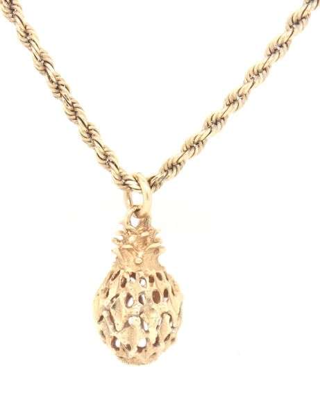 Nice 14K YG Rope Necklace with Pineapple pendant
