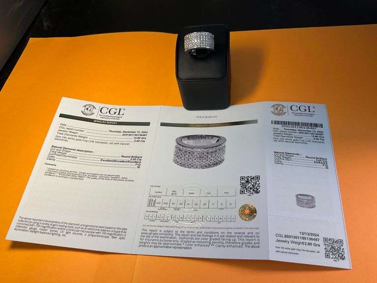 CERTIFIED BRAND NEW 14K WHITE GOLD DIAMOND BAND