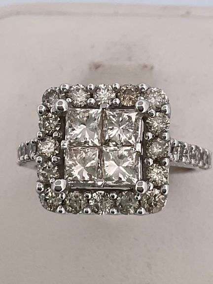 CERTIFIED 14K WHITE GOLD DIAMOND RING