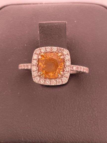 CERTIFIED BRAND NEW 14K WHITE GOLD DIAMOND ENGAGEMENT RING