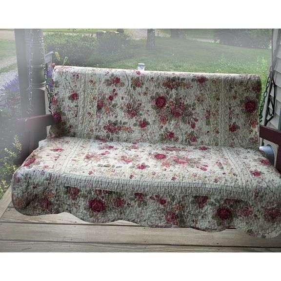 Rose Quilted Throw Blanket 100% Cotton