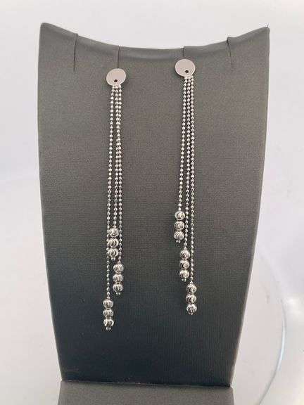 14K WHITE GOLD DANGLING EARRINGS