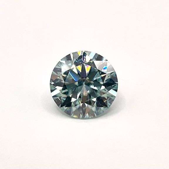 Sparkling 14 Kt White Gold Plate 5.07 Ct VVs1 E-F Simulated Diamond Ring