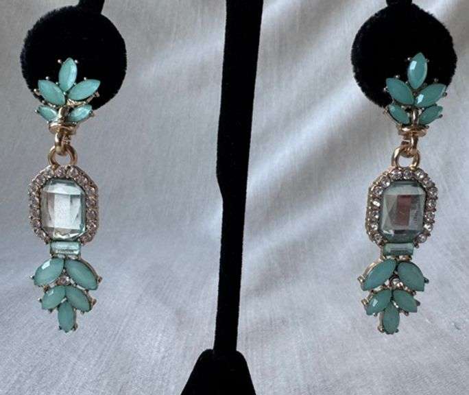 Turquoise  Color  Fashion  Design Earrings