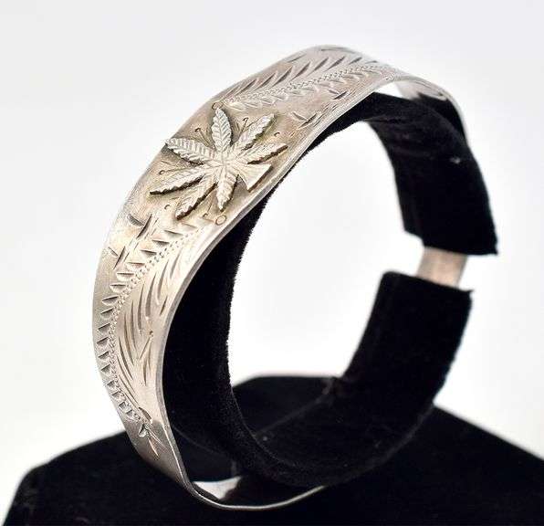 Hemp Leaf Cuff Bracelet in Sterling Silver 26.3grams