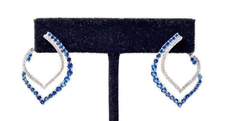 Curved Teardrop Blue Stone Dangle Earrings in Sterling Silver 5.5grams