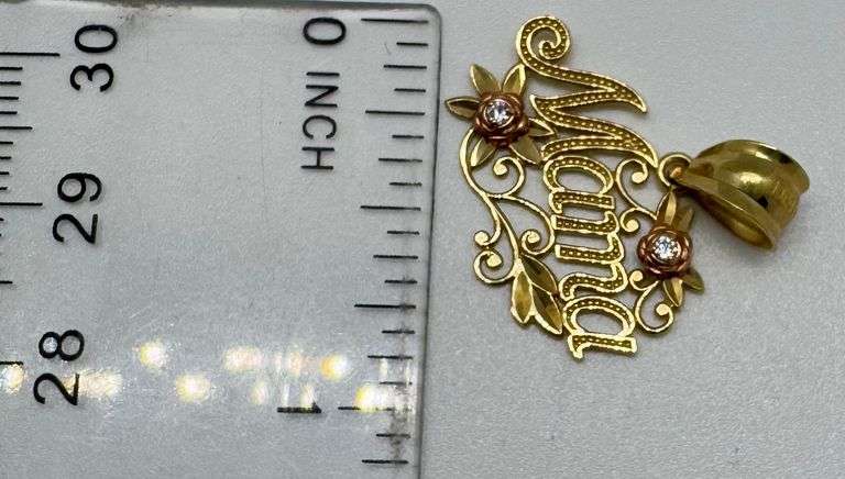 10K Two tone Gold "MAMA" Pendant