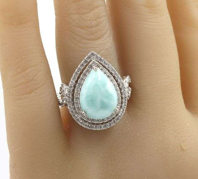 925 Sterling silver pear shaped stone and cubic zirconia ring