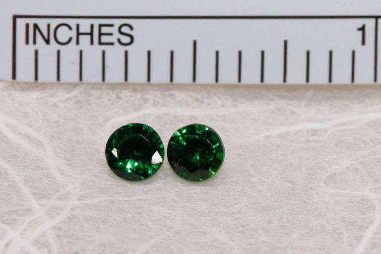 Brilliant Natural Tsavorite Pair