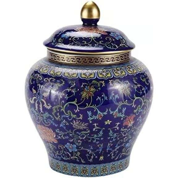 Chinese Imperial Enamel Porcelain Jar