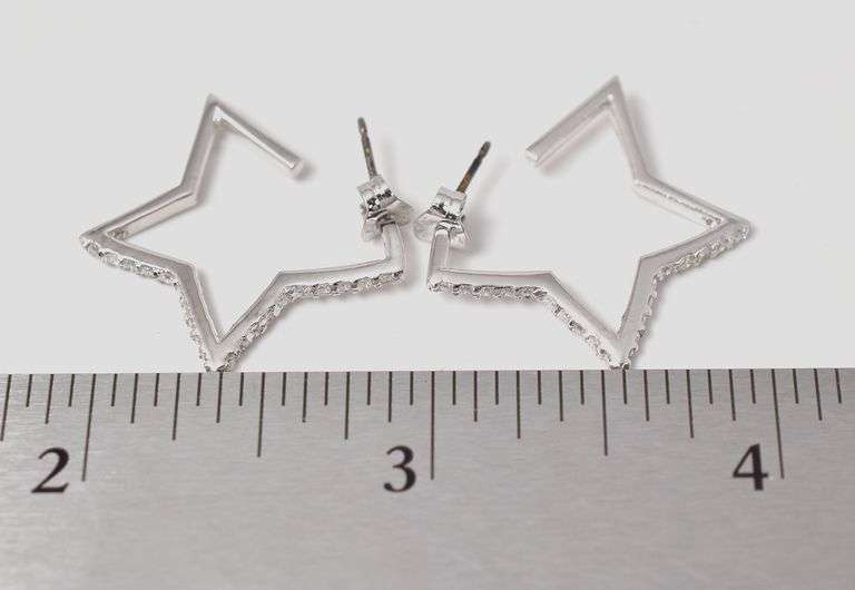 Star Shaped Hoop Earrings in Sterling Silver 3.3grams