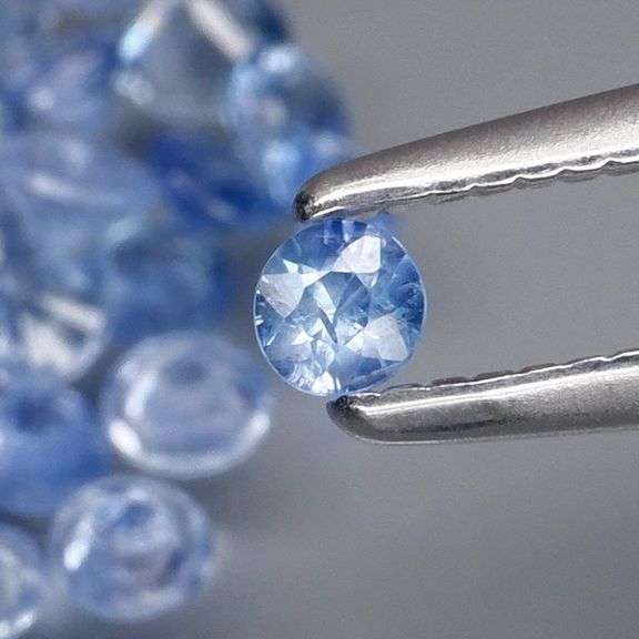 Exquisite 3.07ct 50 piece REAL Ceylon Sapphire set