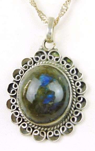 Chunky Sterling Labradorite Pendant & Sterling Chain