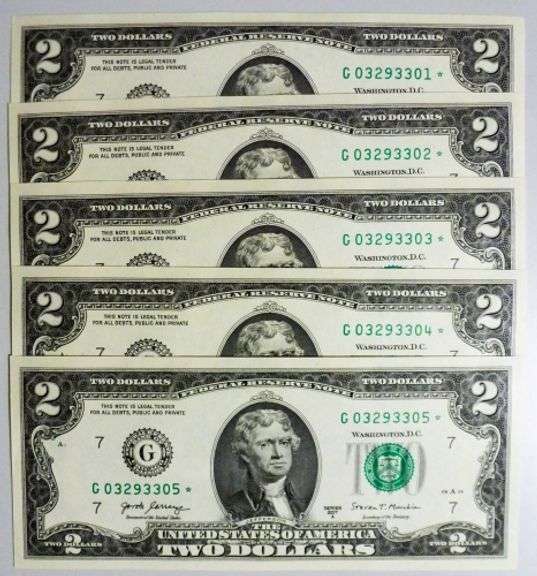 (5) Superb Crisp 2017A $2 Star Replacement Notes Chicago-Consecutive!