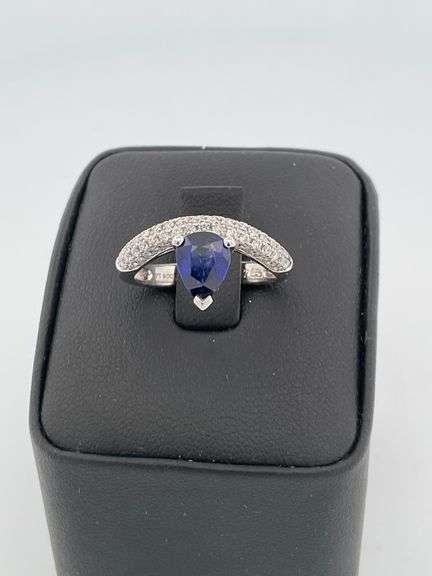 CERTIFIED PLATINUM LADIES DIAMOND AND SAPPHIRE RING