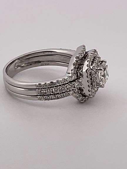 certified 14k white gold diamond engagement ring. 2.85 CARATS
