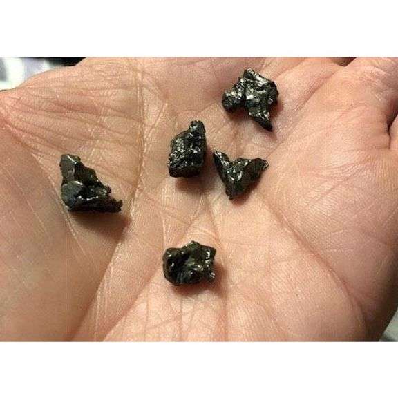 5 Genuine Meteorites with Authenticity Certificate