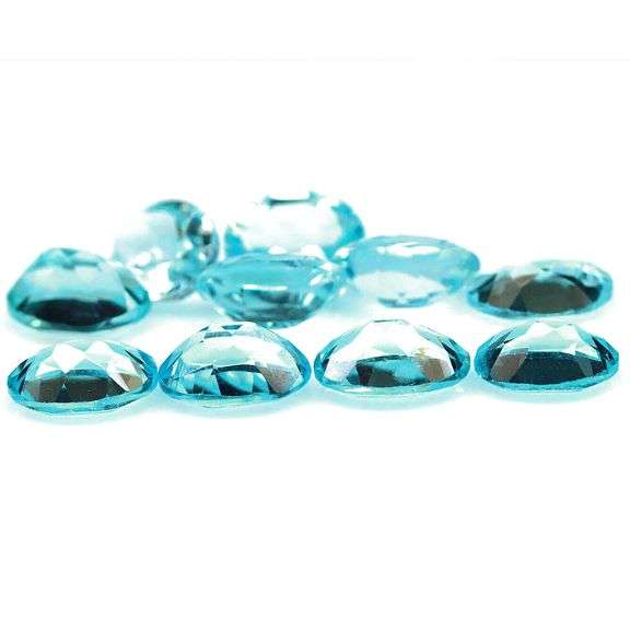 Bright 14.60ct sky blue Topaz set