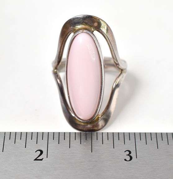 Oval Pink Coral Ring in Sterling Silver 12grams Size 9