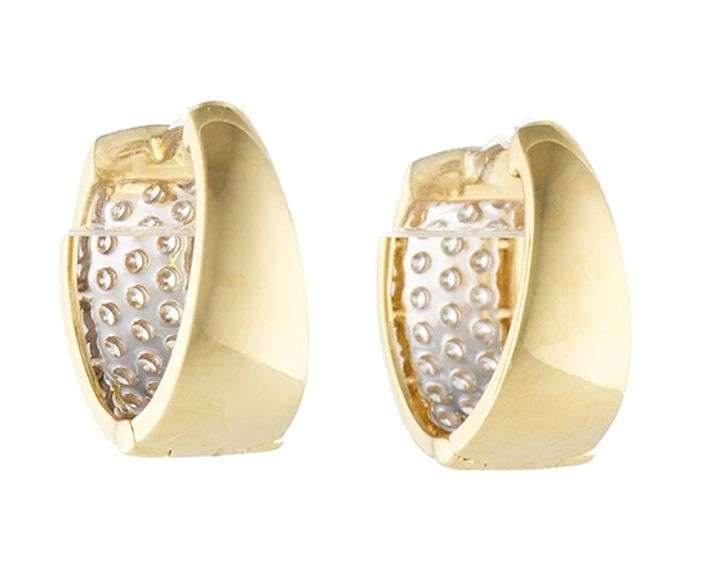 New 0.78ctw Diamond Triple Row Huggie Hoop Earrings in 14K