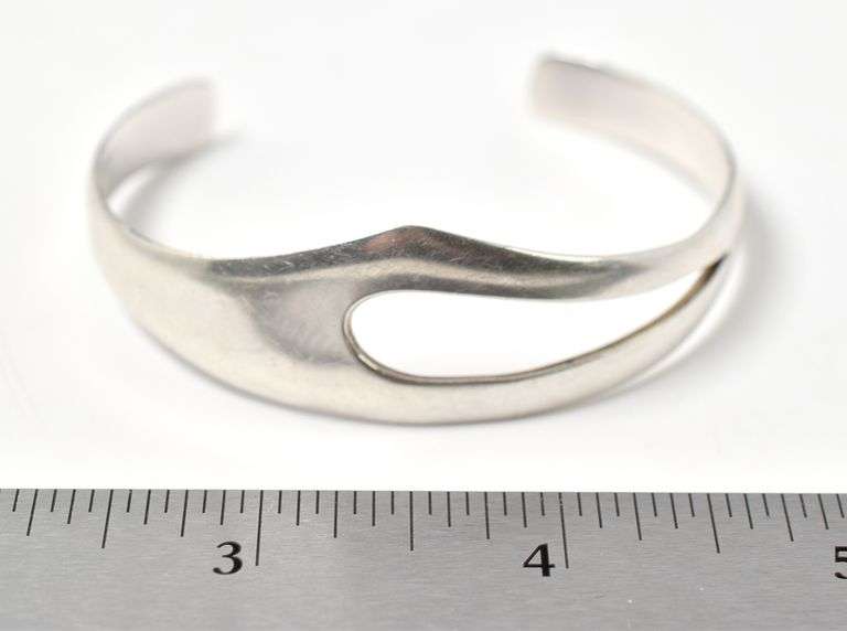 Cuff Bracelet in Sterling Silver
