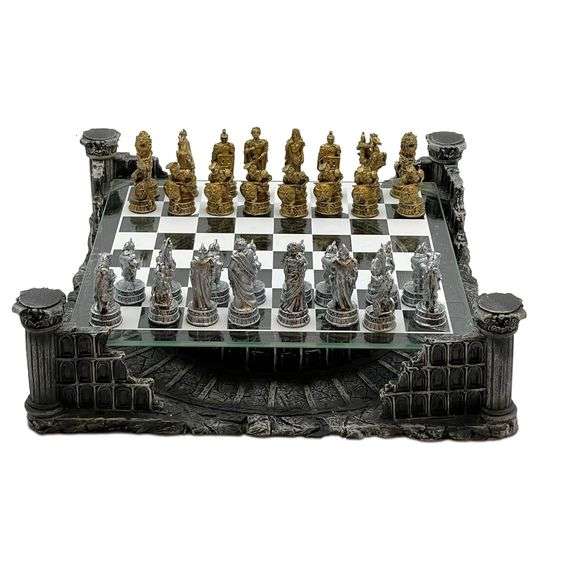 Roman Gladiators Coliseum Chess Set