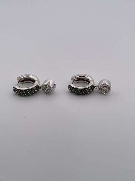 CERTIFIED BRAND NEW 18K WHITE GOLD AND DIAMOND LOOP EARRINGS