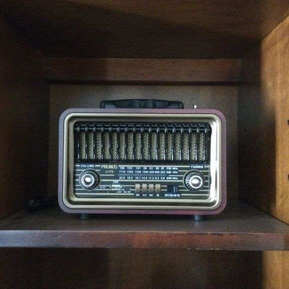Retro Transistor Style AM FM Radio with Bluetooth