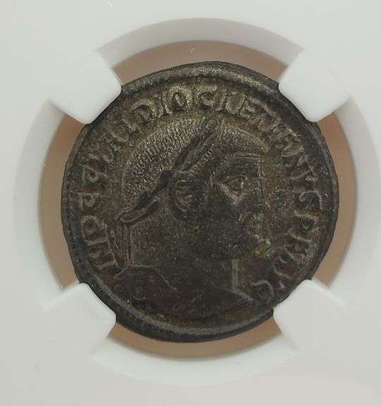 284-305 AD Roman Empire, Diocletian / NGC CH XF