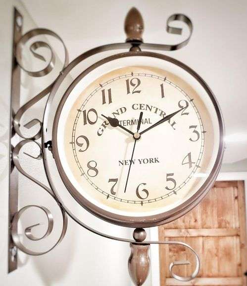 Double-Sided Retro Wall Clock