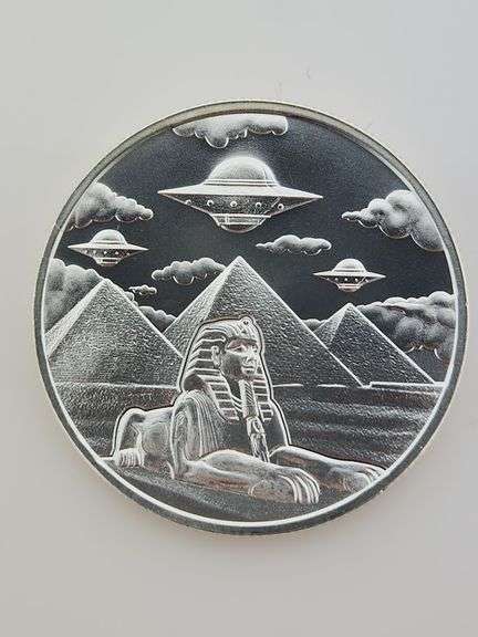 INTAGLIO MINT 2023 UFOs OVER THE PYRAMIDS 1 OZ .999 HIGH RELIEF SILVER ROUND
