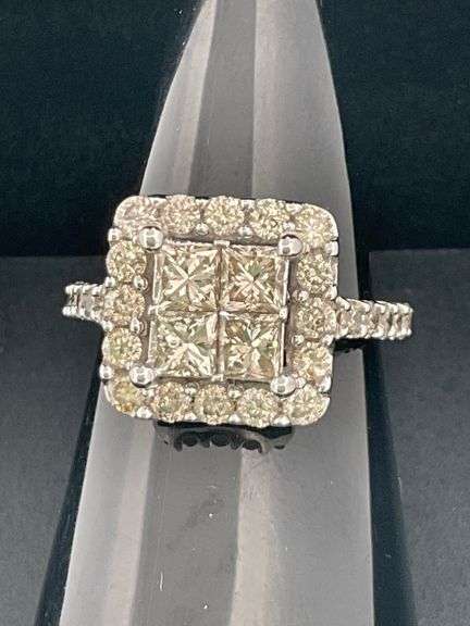 CERTIFIED 14K WHITE GOLD DIAMOND RING