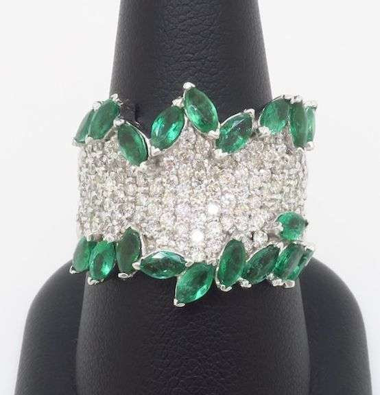 EFFY Diamond & Emerald Cocktail Ring