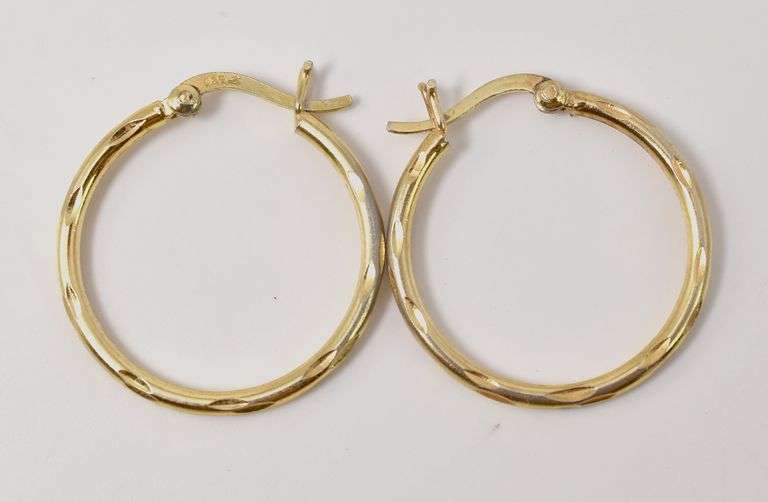 Hoop Earrings in Sterling Silver 2.9grams