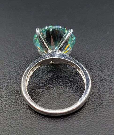 14 Kt White Gold Plate 3.5 Ct  Ice Mint Green Moissanite Ring