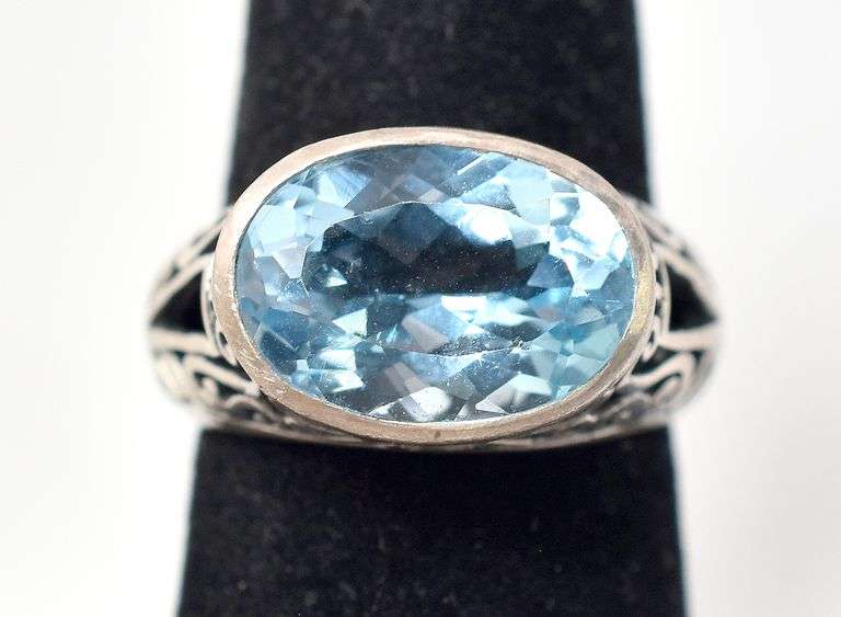 Oval Cut Light Blue Gem Ring With Detailed Housing in Sterling Silver 7grams Size 6.5