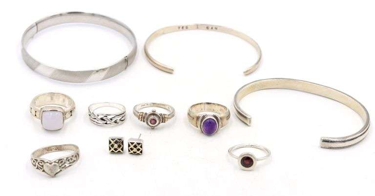 Group lot of Vintage 925 sterling silver mixed jewelry