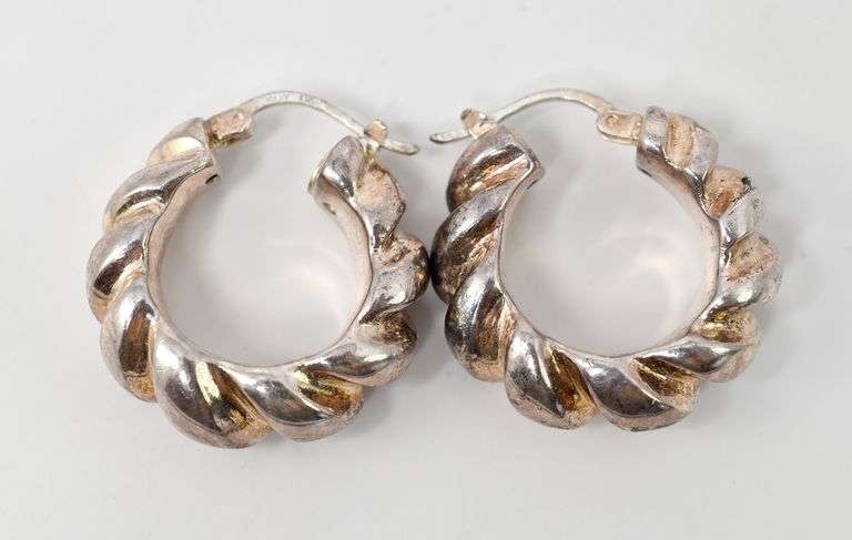 Twist Hoop Earrings in Sterling Silver 7.3grams